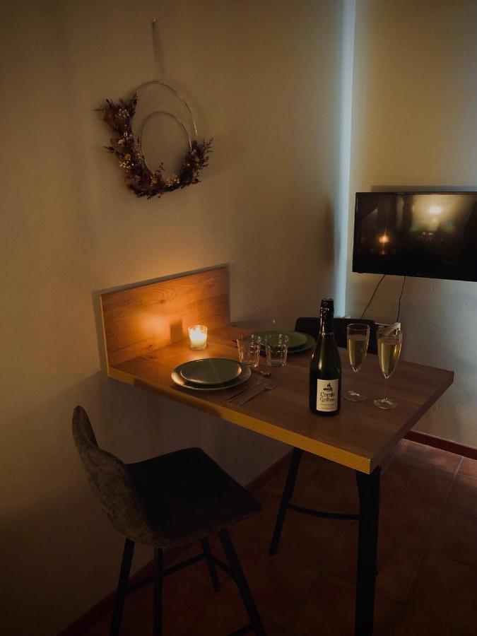 Logement, Plein Centre Du Village De Verzy Екстериор снимка